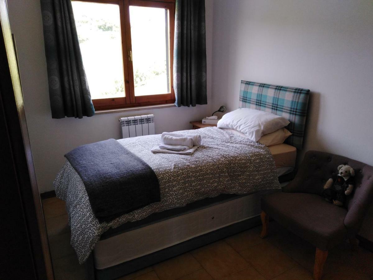 Casa Umbria Apartment Губио Екстериор снимка
