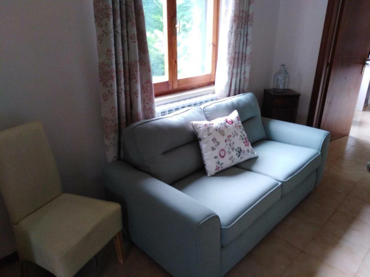 Casa Umbria Apartment Губио Екстериор снимка